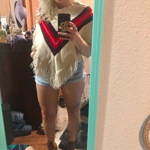 Retro/Vintage Knitted Poncho